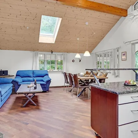 Lovely In With Wifi Holiday home