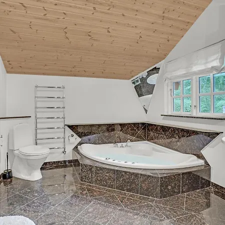 Holiday home Lovely In With Wifi *